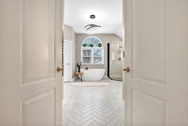 447 Waban Avenue, Newton, MA 02468