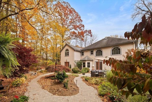 447 Waban Avenue, Newton, MA 02468