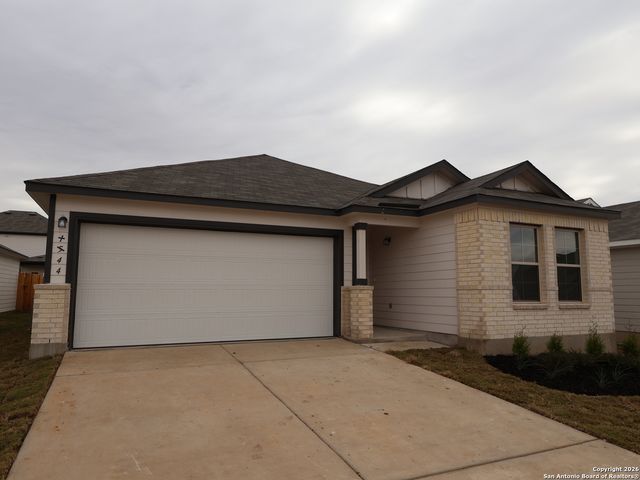 1544 Gentle View, New Braunfels, TX 78130