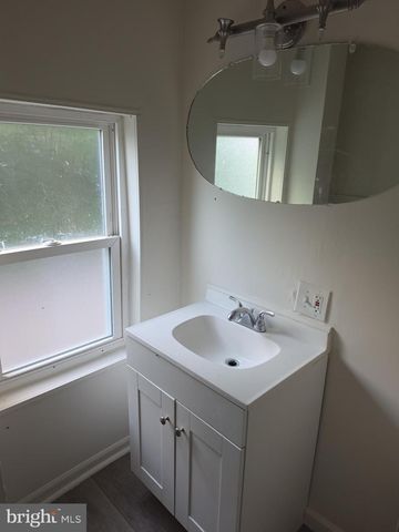 243- 245 E VALLEY RD, Coatesville, PA 19320