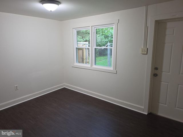 243- 245 E VALLEY RD, Coatesville, PA 19320