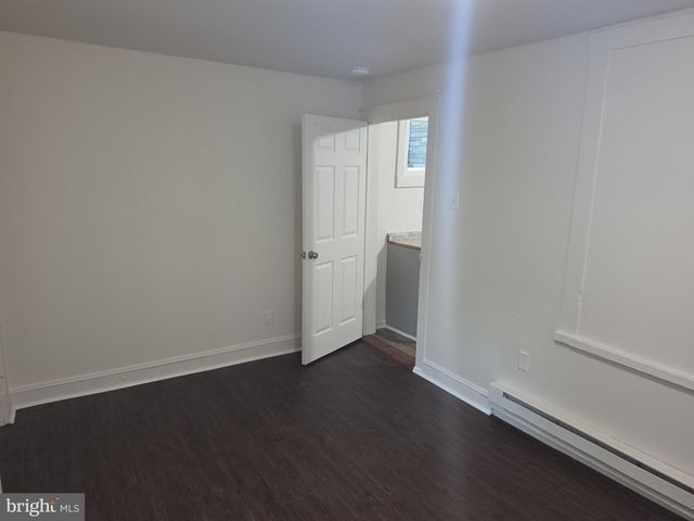 243- 245 E VALLEY RD, Coatesville, PA 19320