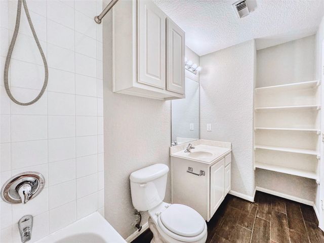 13327 Belvedere Park Court, Houston, TX 77047