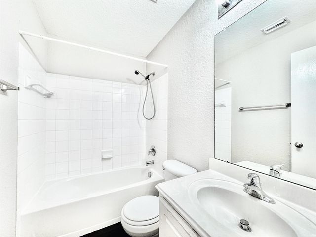 13327 Belvedere Park Court, Houston, TX 77047