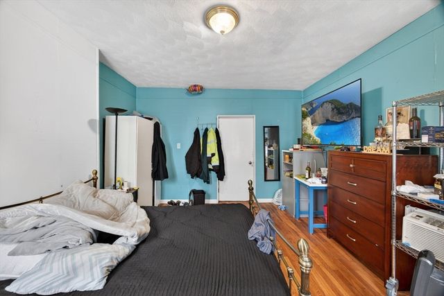 88 Trenton St, Boston, MA 02128