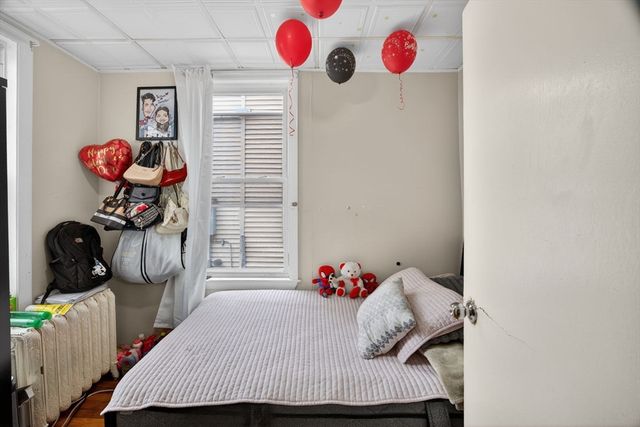 88 Trenton St, Boston, MA 02128