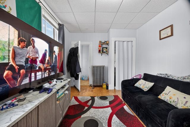 88 Trenton St, Boston, MA 02128