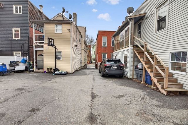 88 Trenton St, Boston, MA 02128