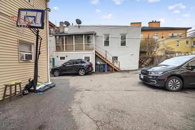 88 Trenton St, Boston, MA 02128
