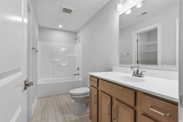 2646 Marycrest Drive, Evansville, IN 47712