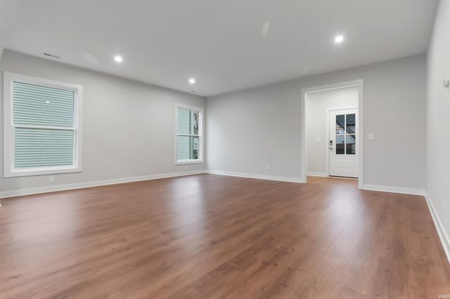 2646 Marycrest Drive, Evansville, IN 47712