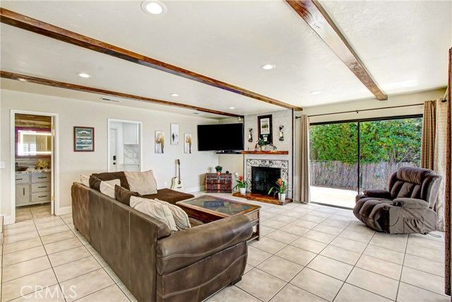 9111 Hidden Farm, Alta Loma (rancho Cucamonga), CA 91737