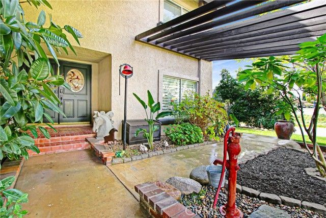 9111 Hidden Farm, Alta Loma (rancho Cucamonga), CA 91737