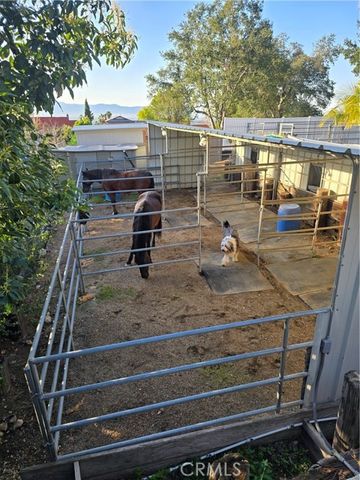 9111 Hidden Farm, Alta Loma (rancho Cucamonga), CA 91737