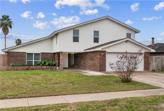 8101 Barrogate Dr, Corpus Christi, TX 78409