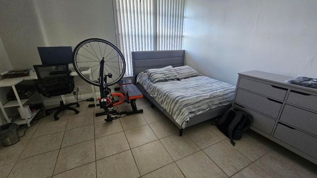 4 Royal Palm Way 6050, Boca Raton, FL 33432