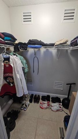 4 Royal Palm Way 6050, Boca Raton, FL 33432