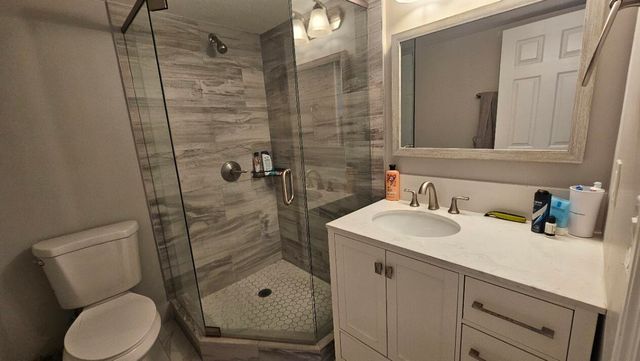 4 Royal Palm Way 6050, Boca Raton, FL 33432