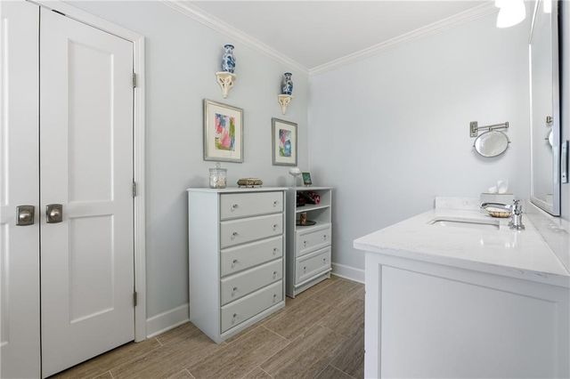 264 SUMMEROUR VALE, Johns Creek, GA 30097