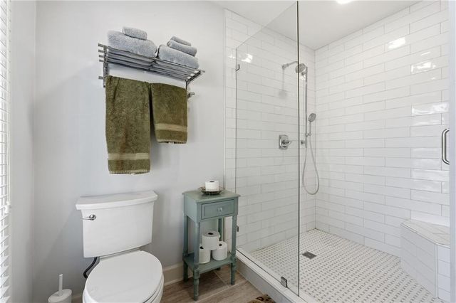 264 SUMMEROUR VALE, Johns Creek, GA 30097