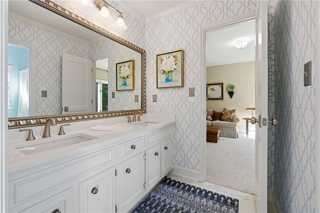 264 SUMMEROUR VALE, Johns Creek, GA 30097