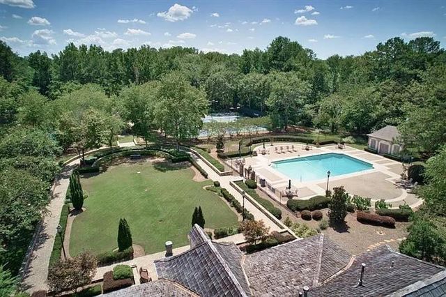 264 SUMMEROUR VALE, Johns Creek, GA 30097