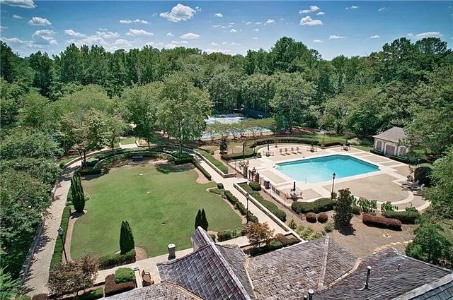 264 SUMMEROUR VALE, Johns Creek, GA 30097