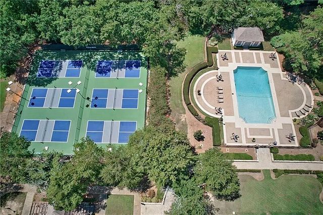 264 SUMMEROUR VALE, Johns Creek, GA 30097