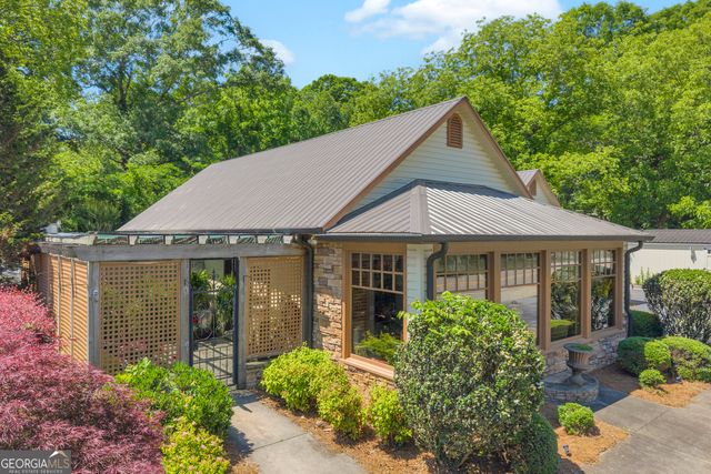 498 Level Grove Road, Cornelia, GA 30531