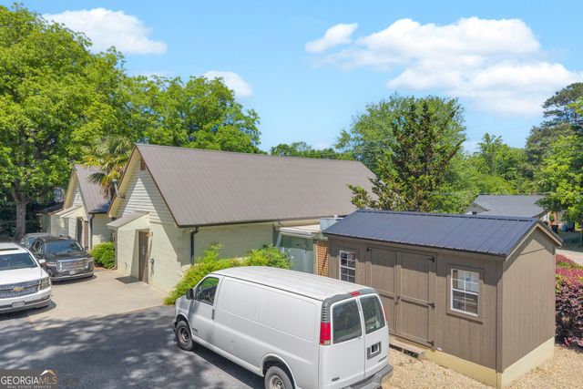 498 Level Grove Road, Cornelia, GA 30531