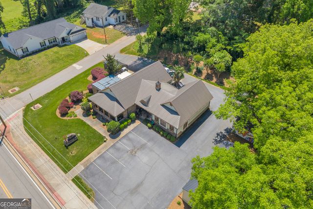 498 Level Grove Road, Cornelia, GA 30531