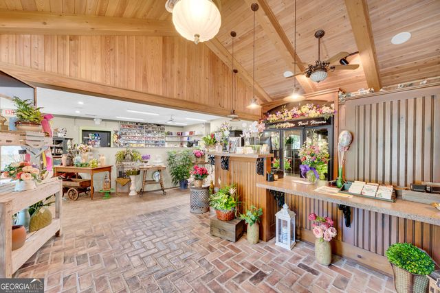 498 Level Grove Road, Cornelia, GA 30531