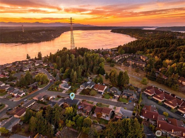 6720 N 28th Street, Tacoma, WA 98407