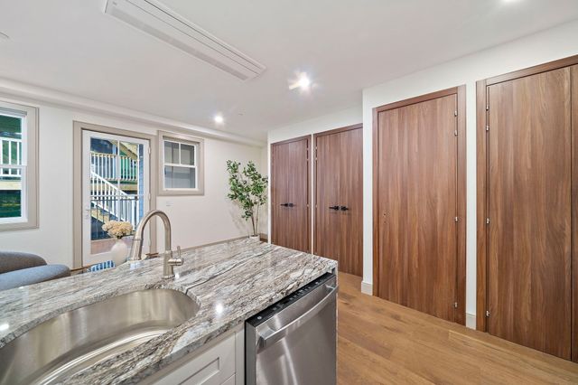 4 Haynes St 1, Boston, MA 02128