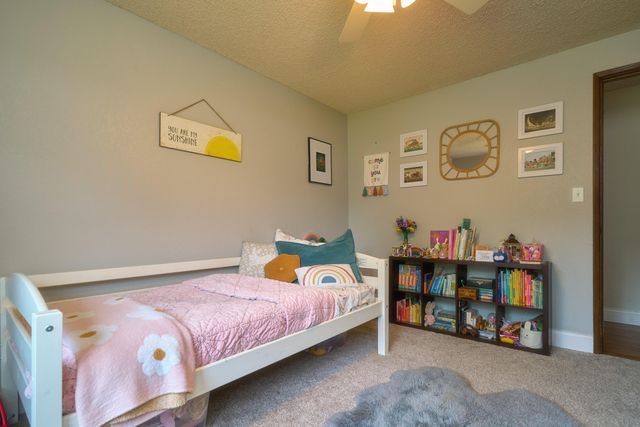 597 Magenta Circle, Medford, OR 97504