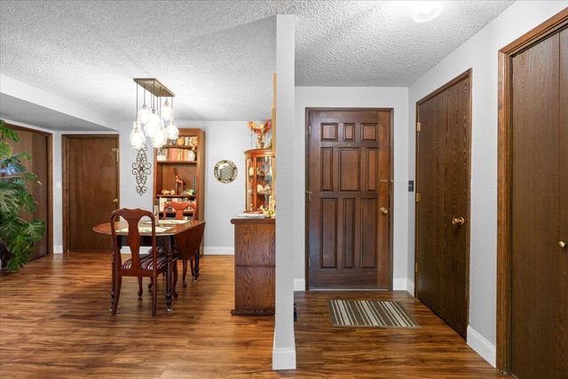 597 Magenta Circle, Medford, OR 97504