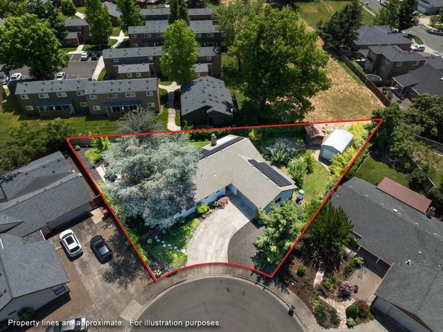 597 Magenta Circle, Medford, OR 97504