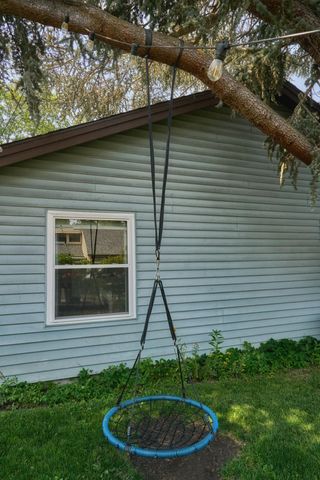 597 Magenta Circle, Medford, OR 97504