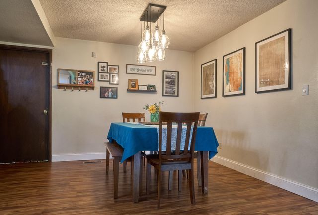 597 Magenta Circle, Medford, OR 97504