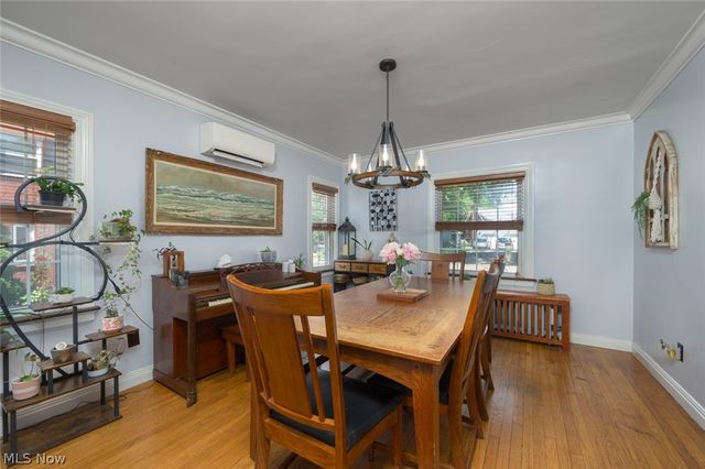 228 Kenwick Drive, Akron, OH 44313