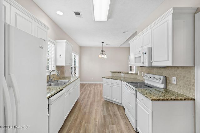 10 Topsail Court, Carolina Shores, NC 28467