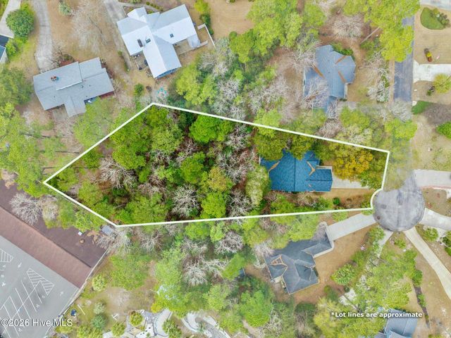 10 Topsail Court, Carolina Shores, NC 28467