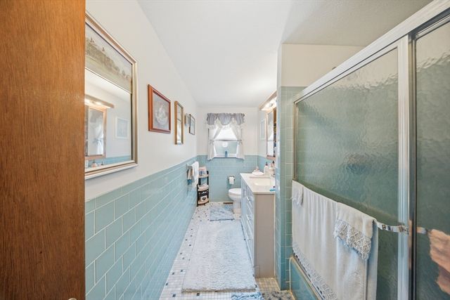 35 Purdue Dr, Milford, MA 01757
