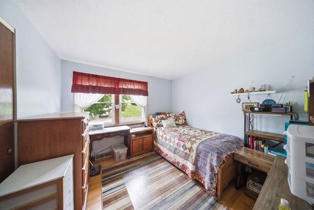 35 Purdue Dr, Milford, MA 01757