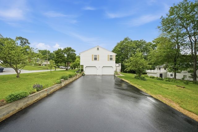35 Purdue Dr, Milford, MA 01757