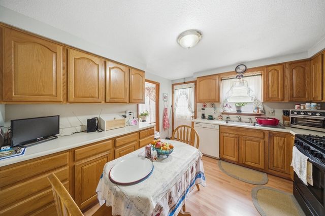 35 Purdue Dr, Milford, MA 01757