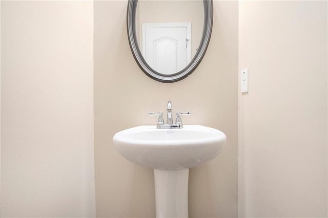 2070 Bonny Glen Circle, Austell, GA 30106