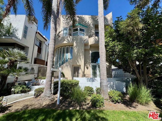 1247 23rd Street D, Santa Monica, CA 90404