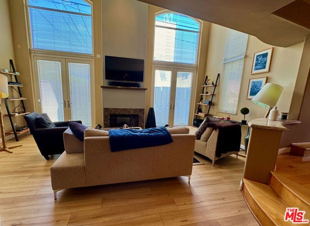 1247 23rd Street D, Santa Monica, CA 90404