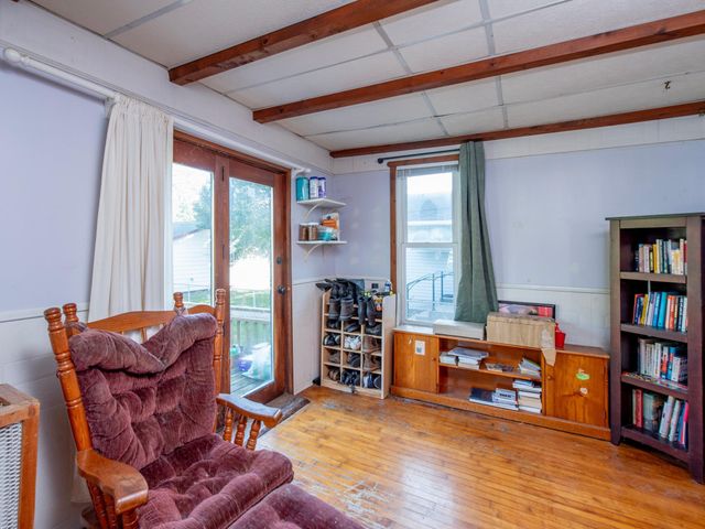 1391 Charles Avenue, Saint Paul, MN 55104